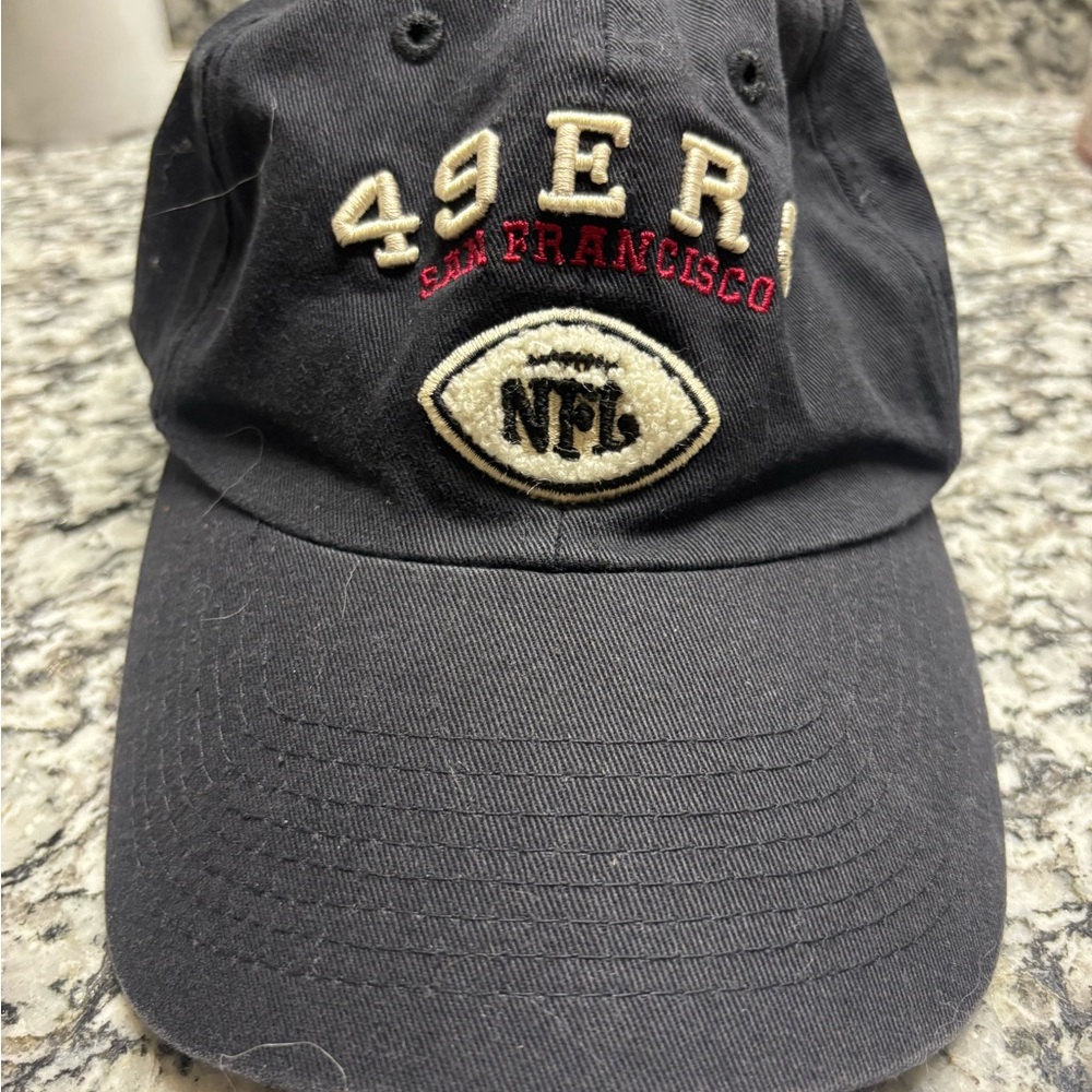 Black San Francisco 49ers hat by puma and nfl